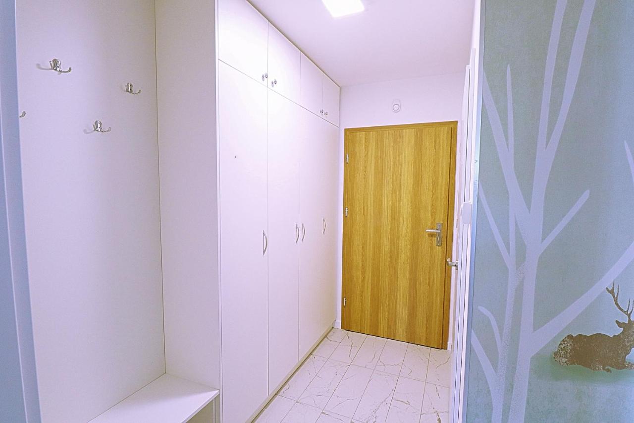 Everysky Nad Lomnica 15-15a *