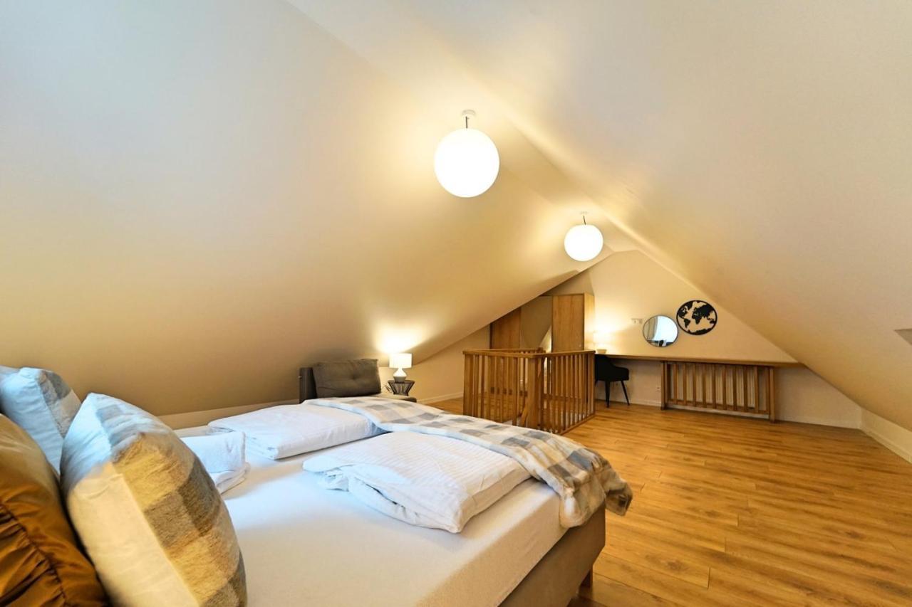 Apartment Everysky Nad Lomnica 15-15a